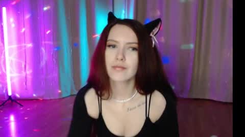 emmaishier online show from February 2025 07:49:01 PM