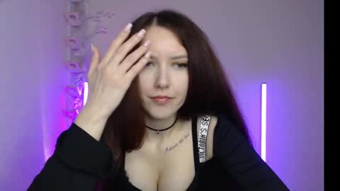emmaishier online show from March 2025 08:21:01 PM