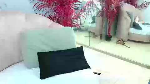 Emma online show from March 2026 12:55:01 PM