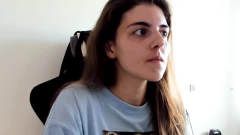 Emma online show from June 2026 09:44:01 AM