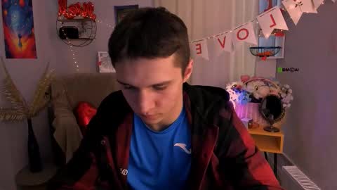 Emmi online show from February 2026 09:03:02 AM