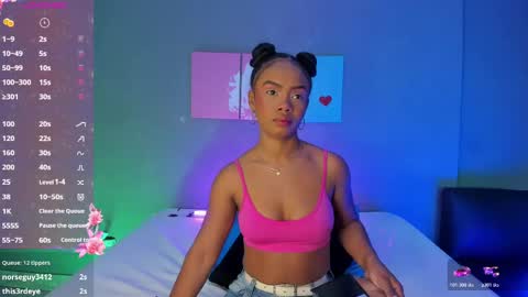 Emma online show from October 2025 05:28:01 PM