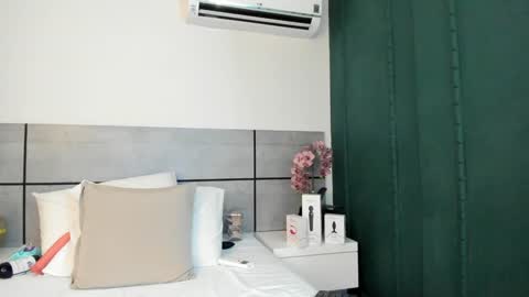  Emma  online show from January 2025 05:26:02 AM