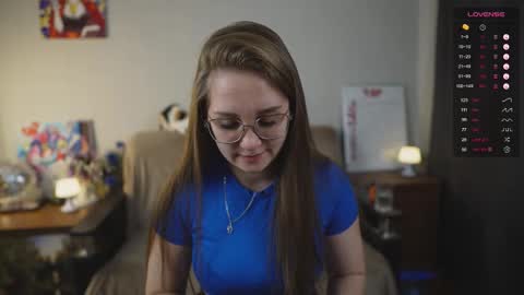 Snapshot of emmatiny chatting on October 2025 01:58:02 AM Mia online show from October 2025 01:58:02 AM