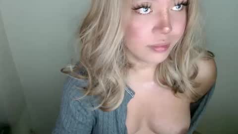 YourDreamGirl Emma  online show from September 2025 11:06:02 PM