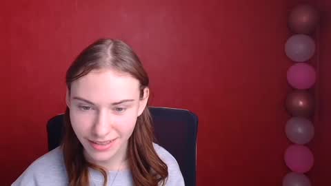 Emmi online show from February 2025 03:41:02 PM