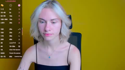 Emmi online show from September 2025 05:14:02 PM