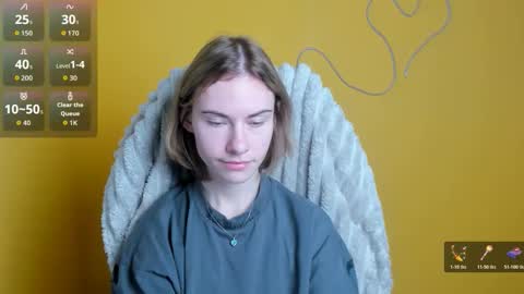 Emmi online show from November 2025 06:17:02 AM