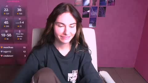 Snapshot of emmi_rossum chatting on June 2026 09:14:01 AM Emmi online show from June 2026 09:14:01 AM