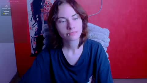 Snapshot of emmi_rossum chatting on July 2026 05:46:01 AM Emmi online show from July 2026 05:46:01 AM