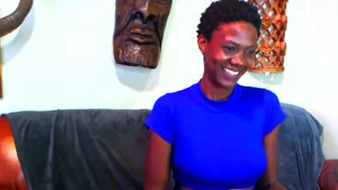 Snapshot of emmiblaq chatting on June 2026 09:14:01 AM emmiblaq online show from June 2026 09:14:01 AM