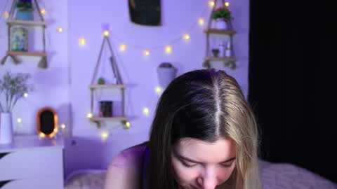 Snapshot of emmie_everly chatting on October 2025 07:13:01 PM emmie_everly online show from October 2025 07:13:01 PM