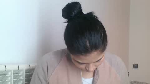 emmie online show from December 2024 03:39:01 PM