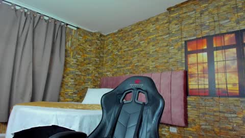 Maria Camila online show from December 2024 08:07:01 PM