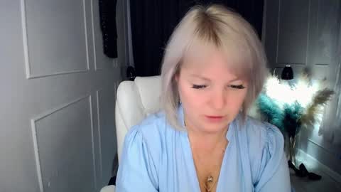 emmmam online show from March 2026 12:23:01 PM