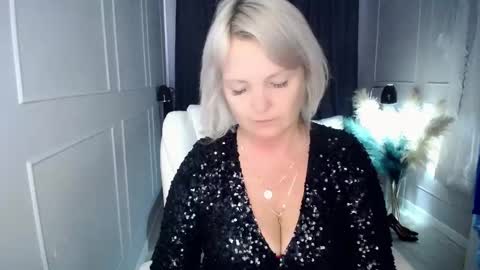 emmmam online show from March 2026 10:15:02 AM