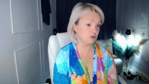 emmmam online show from June 2026 10:28:02 AM