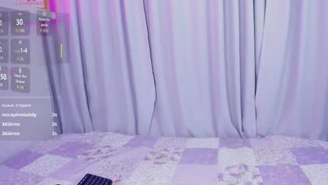 Emmy Heart online show from November 2025 03:38:01 AM