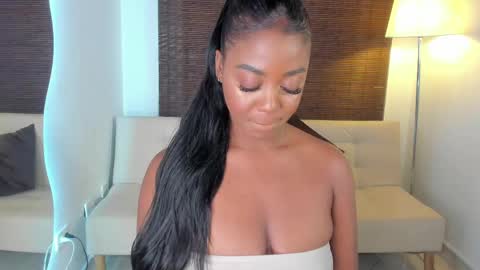 Snapshot of emmy_jacksson chatting on February 2025 11:47:02 PM emmy_jacksson online show from February 2025 11:47:02 PM