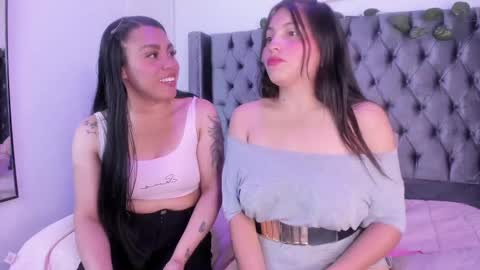 Emily  Laila  online show from December 2024 02:55:01 PM