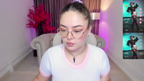 Emmy Walker online show from February 2025 10:51:02 AM