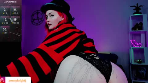 Emmy Bright     50  online show from January 2025 01:27:01 AM