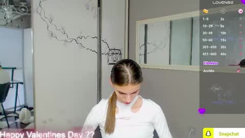 Snapshot of emmygreans chatting on February 2025 09:37:01 AM Emmy online show from February 2025 09:37:01 AM