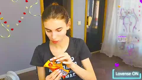 Snapshot of emmygreans chatting on March 2025 09:51:01 AM Emmy online show from March 2025 09:51:01 AM