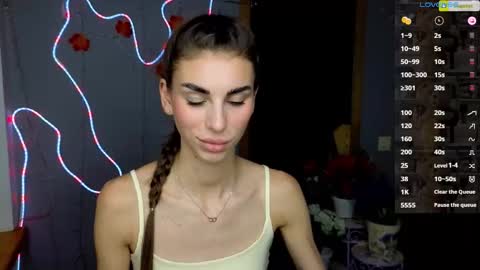 Snapshot of emmygreans chatting on November 2025 12:49:02 PM Emmy online show from November 2025 12:49:02 PM