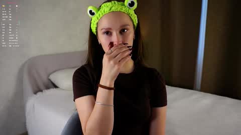 Emmy online show from October 2025 01:06:01 AM