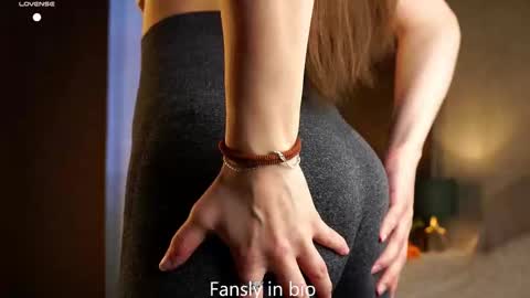 Emmy online show from October 2025 01:09:02 AM