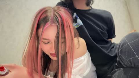 Gabriel  Elizabeth online show from February 2025 05:18:01 PM