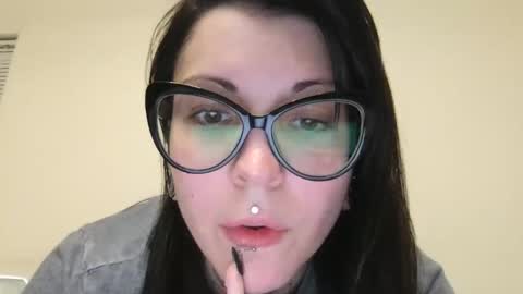 Snapshot of emofairy420 chatting on November 2025 02:55:02 AM emofairy420 online show from November 2025 02:55:02 AM