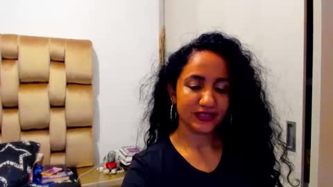 Snapshot of emperatriztapia chatting on June 2026 10:49:02 PM emperatriztapia online show from June 2026 10:49:02 PM