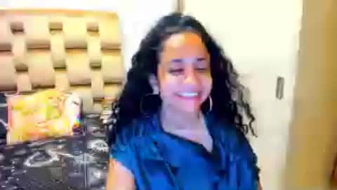 Snapshot of emperatriztapia chatting on June 2026 12:59:01 AM emperatriztapia online show from June 2026 12:59:01 AM