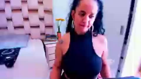 Snapshot of emperatriztapia chatting on July 2026 07:10:02 PM emperatriztapia online show from July 2026 07:10:02 PM