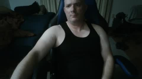 Snapshot of emsguy1 chatting on May 2026 06:43:02 AM Matt online show from May 2026 06:43:02 AM
