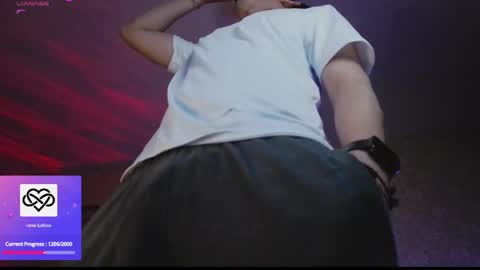 emveeboy96 online show from April 2026 08:36:02 PM