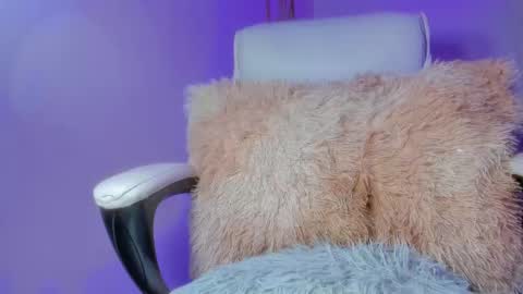 Emy online show from February 2025 10:08:02 AM