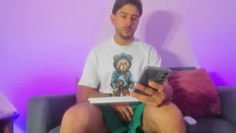 Emy online show from March 2025 12:37:02 PM