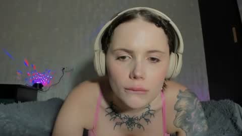 Snapshot of emydeliro chatting on July 2026 08:01:01 PM emydeliro online show from July 2026 08:01:01 PM