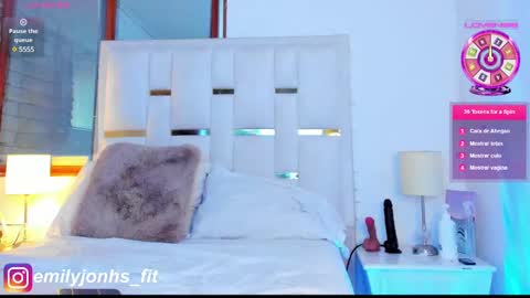 EMYLY  online show from February 2025 08:25:01 PM