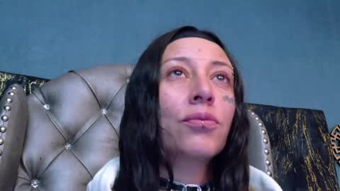 EnchantressQueen online show from April 2026 12:30:02 PM