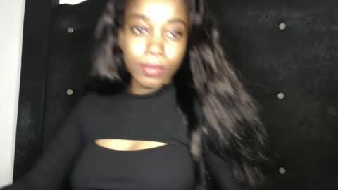 Enchantriss online show from February 2025 10:31:02 PM