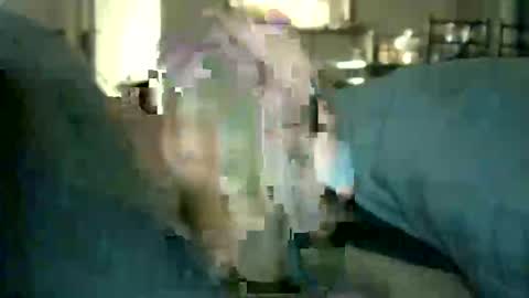 encormoi online show from November 2025 08:13:02 AM