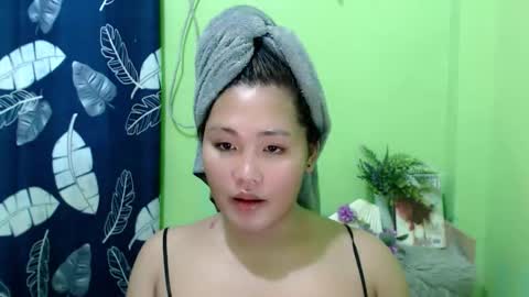 Snapshot of endlessllove_eva chatting on September 2025 07:32:02 AM Eva online show from September 2025 07:32:02 AM