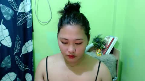 Snapshot of endlessllove_eva chatting on November 2025 06:18:01 PM Eva online show from November 2025 06:18:01 PM