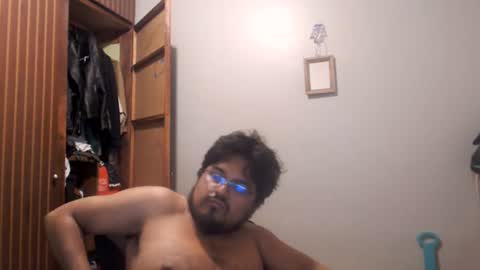Snapshot of engineer_model_2022 chatting on July 2026 06:20:02 AM engineer_model_2022 online show from July 2026 06:20:02 AM