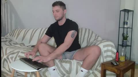 Englishladxxx online show from December 2024 02:04:02 AM