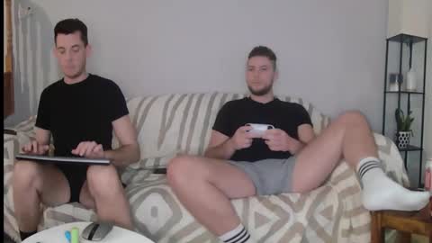 Englishladxxx online show from December 2024 07:03:02 PM